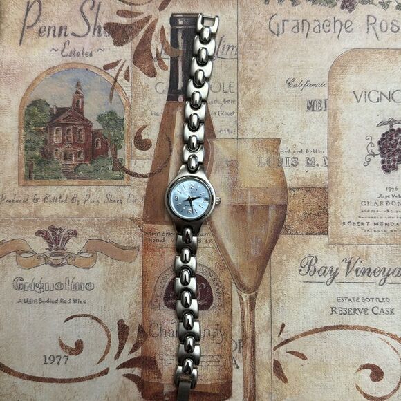 LA  Express Watch - Picture 2 of 5